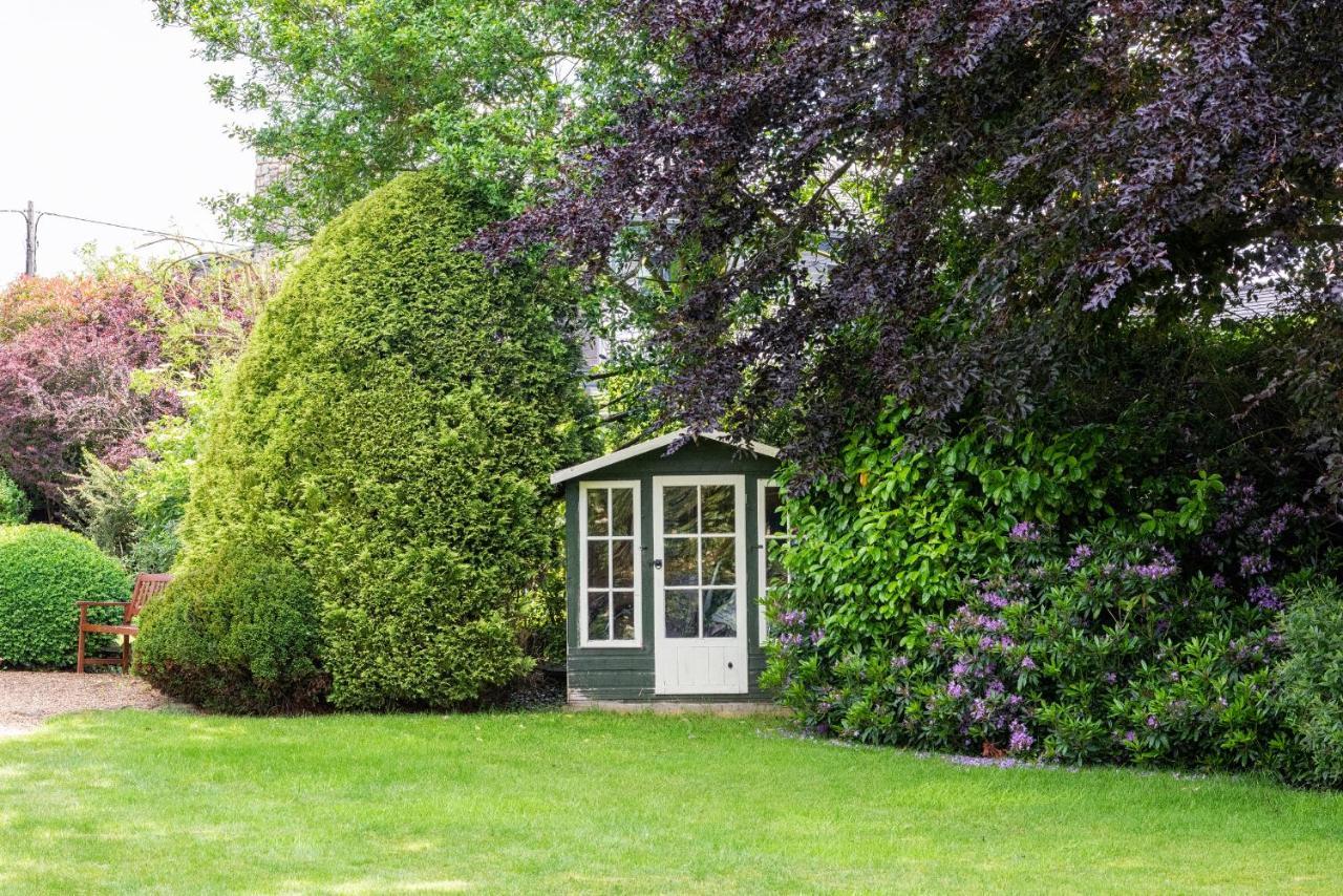 The Hillcrest Ecton Exterior foto